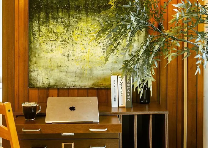 홍대 감성숙소 라라하우스